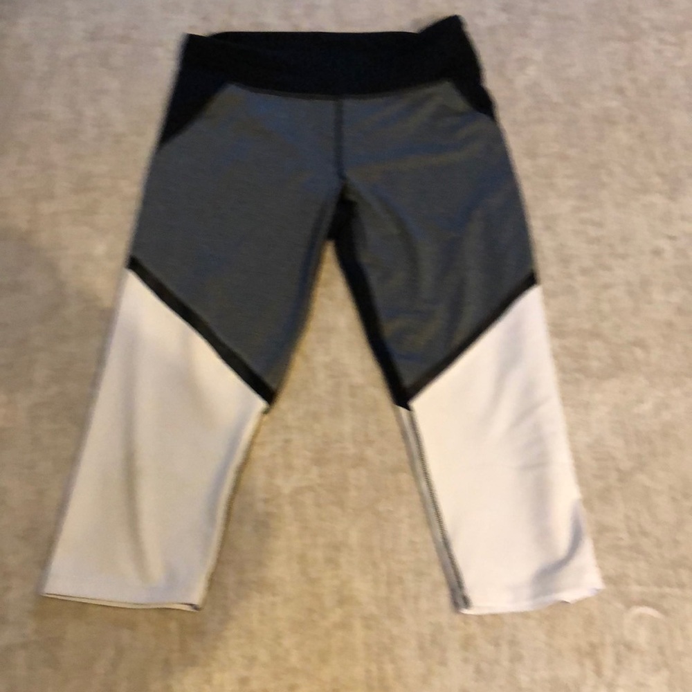 Spandex capris